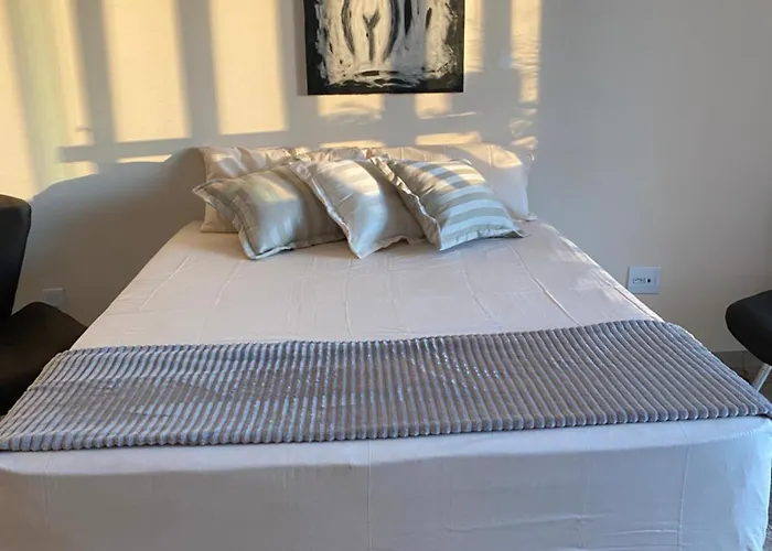 Luxuosa e Elegante Residência