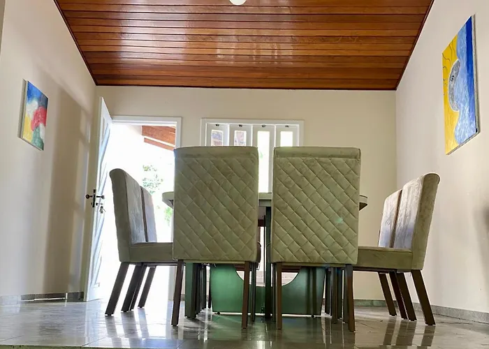 Luxuosa e Elegante Residência