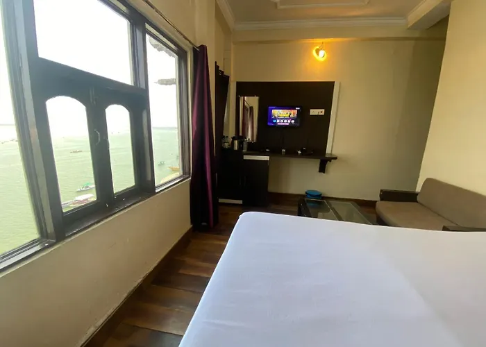 3 star hotel: Hotel Sita Place On Heritage Ghats Of Benaras