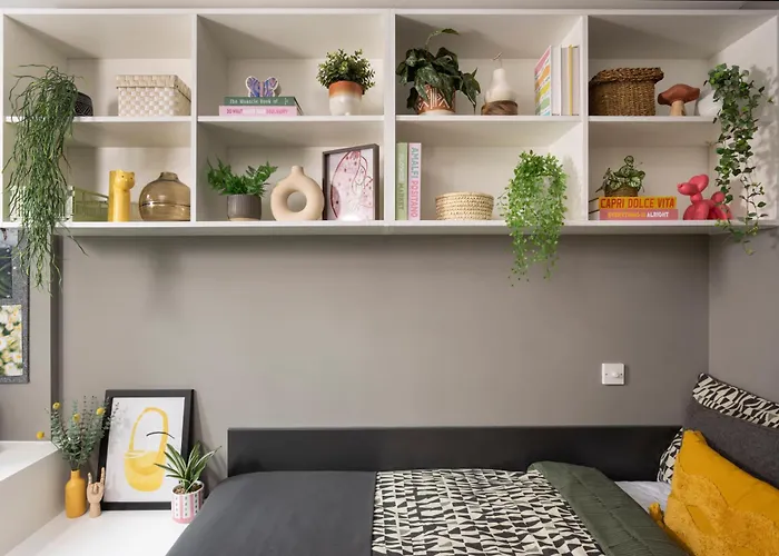 Hotel near College: Unite Students - Salisbury Court