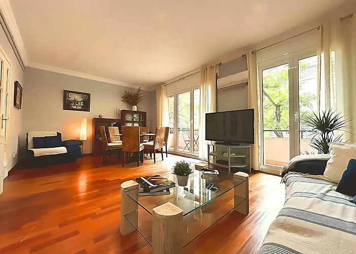 Dog friendly hotels Gracia