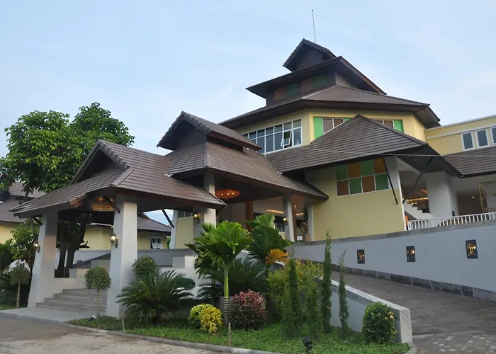 Luxury hotel only: Mountain Creek Wellness Resort Chiangmai