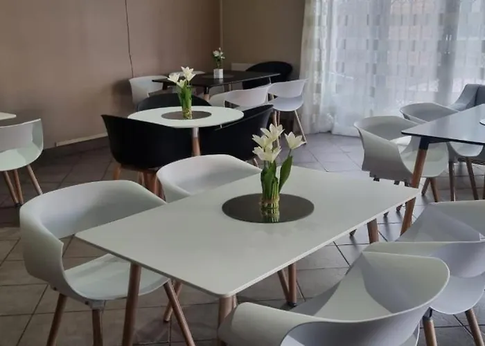 Sm Africa Guest House