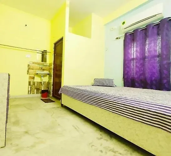 Amar Priya Guest House