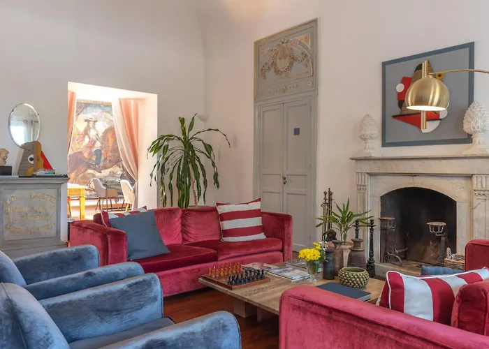 Hotel con piscina: L' Hotellerie Easy Suites