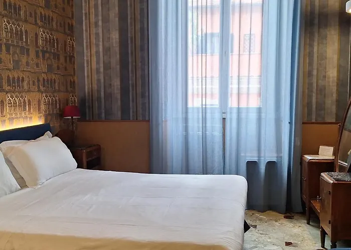 Family Hotel: Welcome House