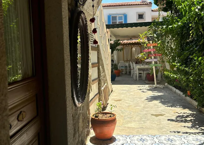 Tasdelen Hotel