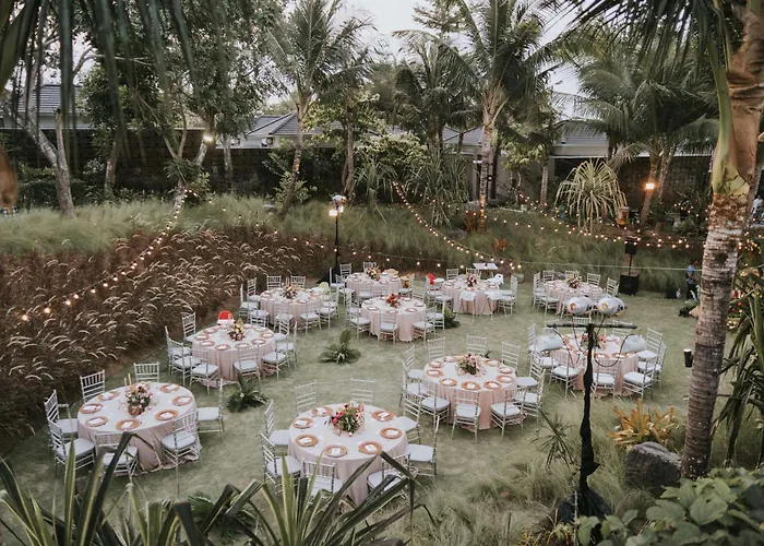Private villas Cross Bali Breakers
