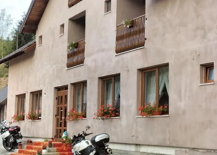 Casa Vanatorilor