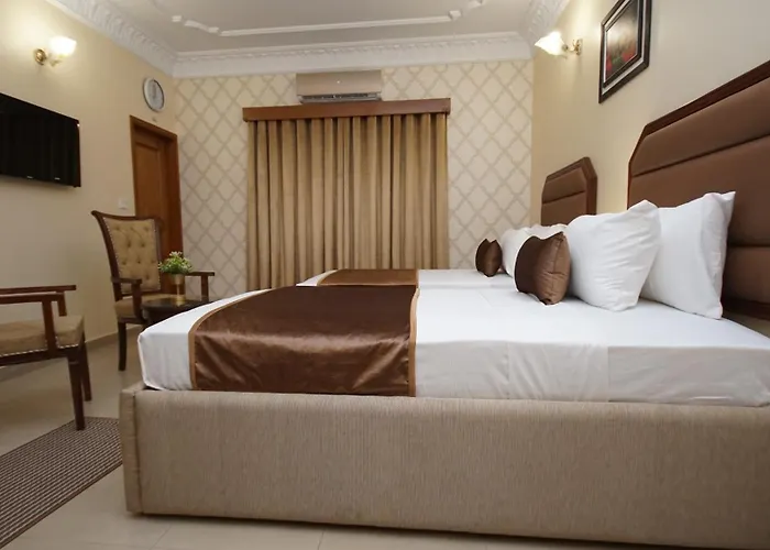 Pet Friendly hotel: World Inn By Wi Hotel