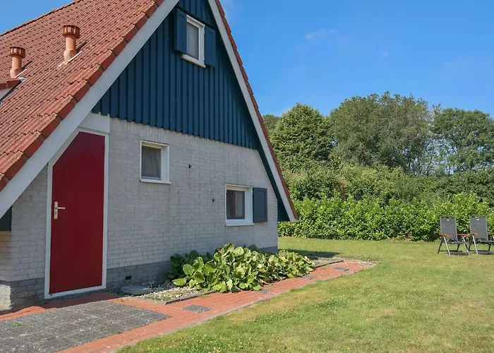 Dike House Affordable 6-Person Holiday Home Near The Sea Dike