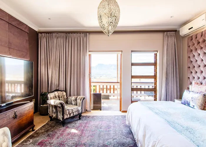 A' Queenslin Guesthouse