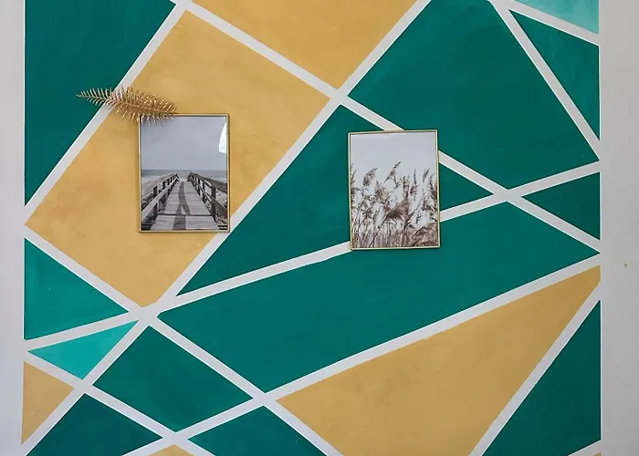 Leaning Tower Rooms Free Parking Self Check In