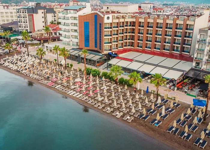 Pet Friendly hotel: Point Beach Otel