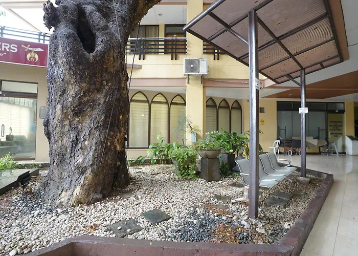 Arzo Hotel Grand Lodge
