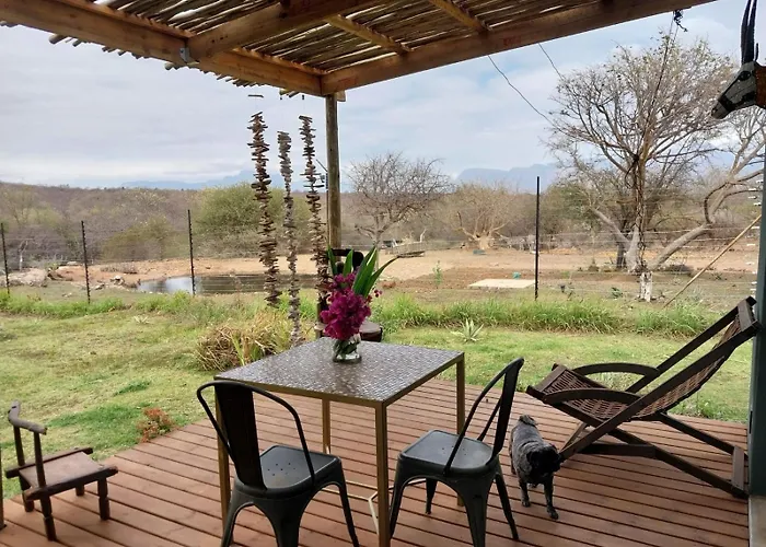 Hippomoon Lodge Game Reserve