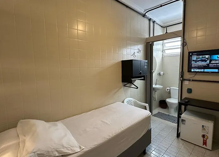 Suite 12 - Hospedagem Guaruja