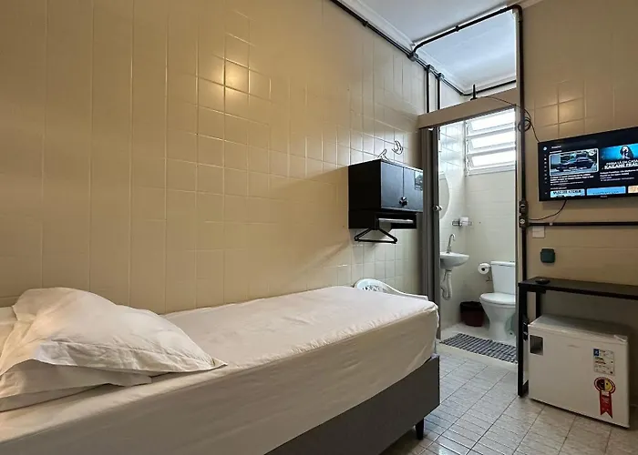Suite 12 - Hospedagem Guaruja