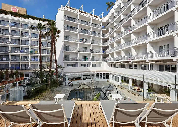 Logement: Gran Hotel Flamingo-Adults Only Older 18 Years Old