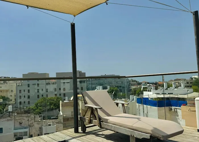 Old Jaffa'S Penthouse Boutique Hostel