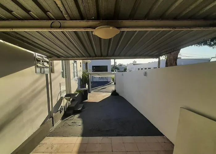 Aconchegante Microcasa Banheiro Privativo e Garagem Compartilhada