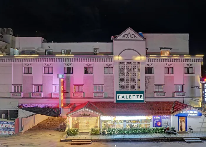 Luxury hotel only: Oyo Palette - Hotel Victoria