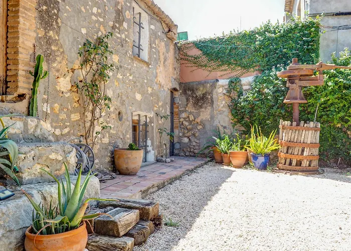 Masia Palou Alt By Hello Homes