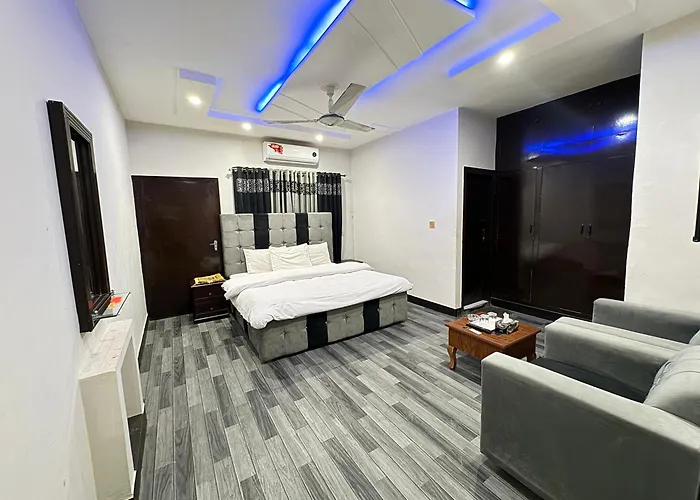 Cheap hotels Decent Lodge Guest House