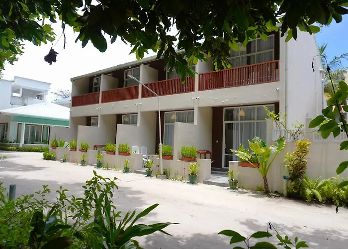Tme Retreats Dhigurah