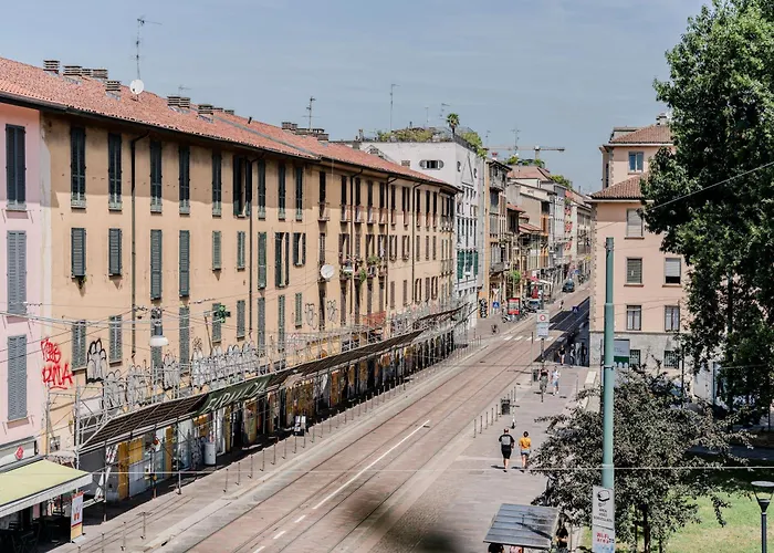 Hotels Close to Airport Milano Navigli