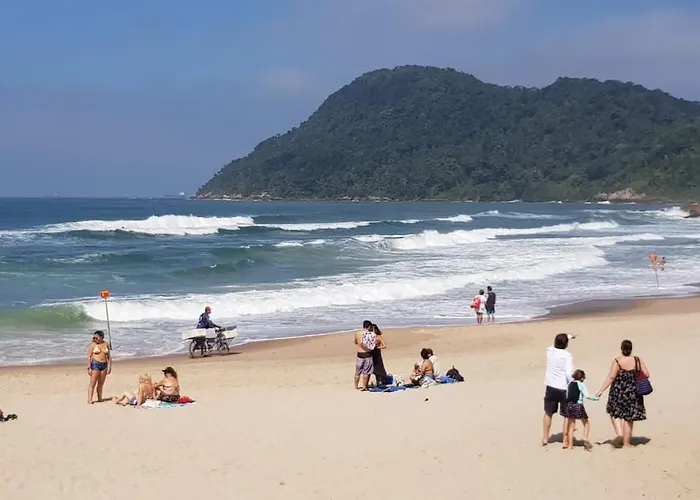  Apto com suíte Praia do Tombo