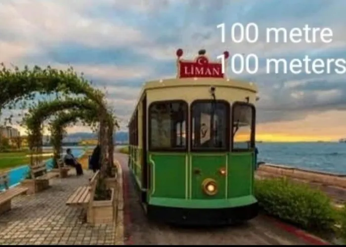 Alsancak Konak Green Seaside 250 Walk