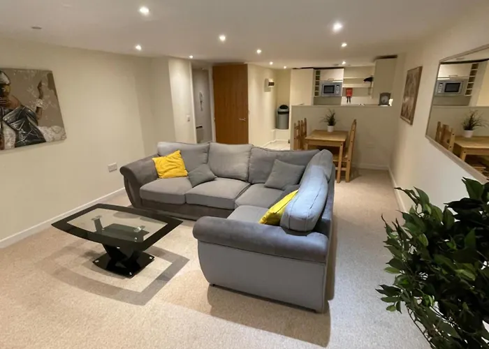 All Vacation Rentals Paramount, Swindon