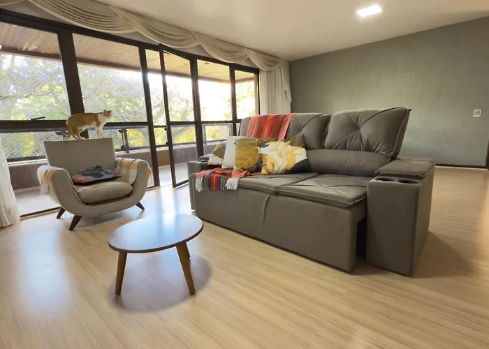 Curitiba Central Room
