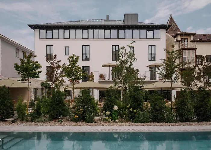 Hotel Rhin Garden