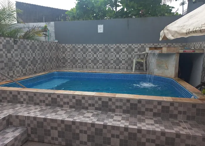Pousada Coqueirais