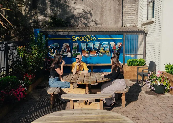 Hostel: Snoozles Galway City Centre