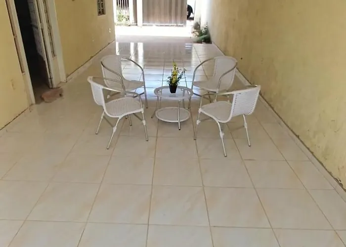 Casa e quarto por temporada, fim de semana e feriado