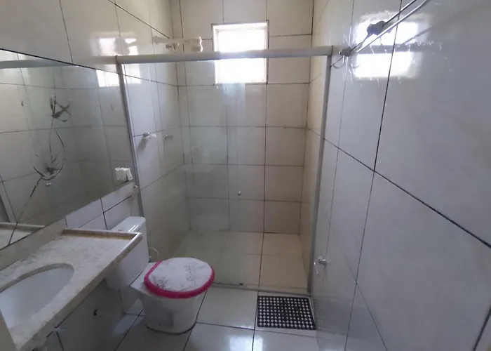 Casa e quarto por temporada, fim de semana e feriado