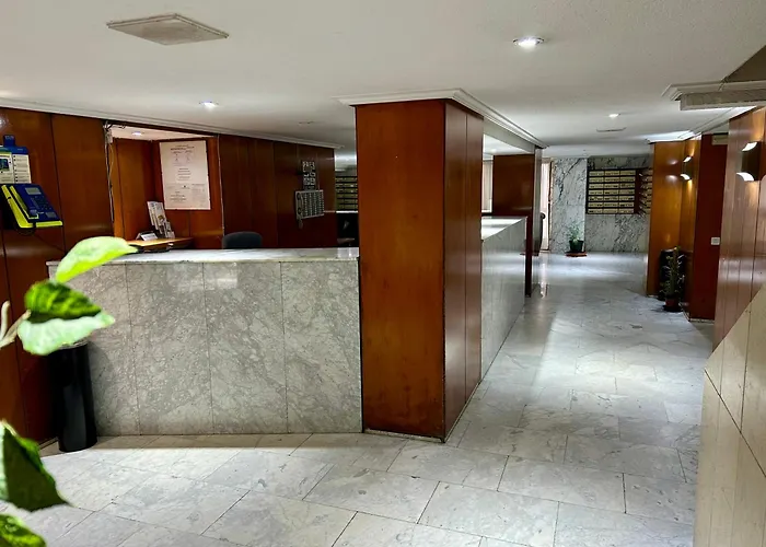 Hotel barato: Apartamentos Goya 75