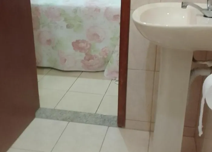 Hospedaria Meu Lar