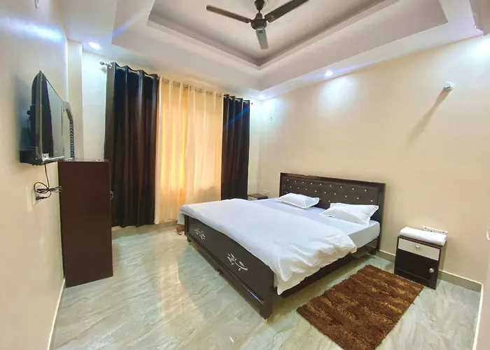 Pet Friendly hotel: Ramalayam Inn