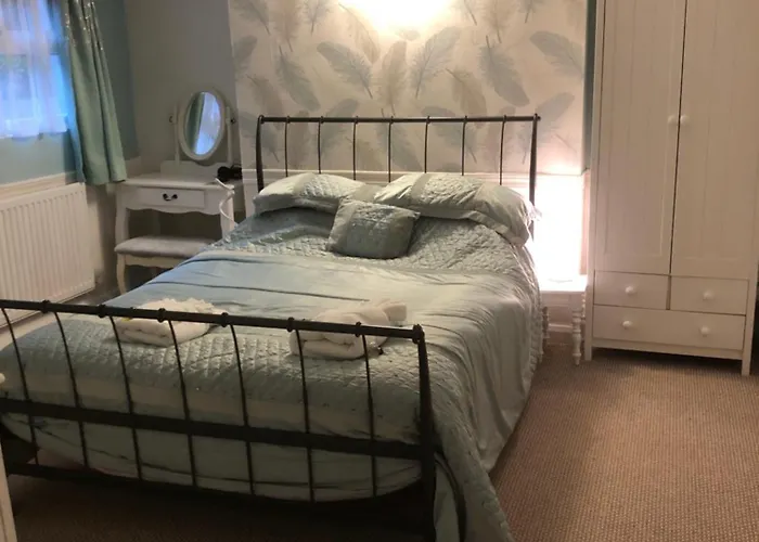 Pet Friendly hotel: The Mayfair Hotel