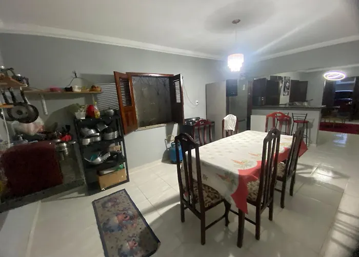 Casa Tranquila Para Ate 15 Pessoas