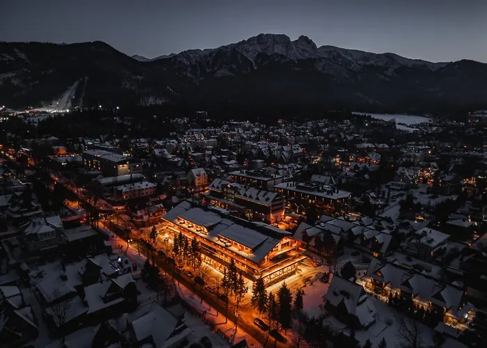 Mountain Diamond Resort