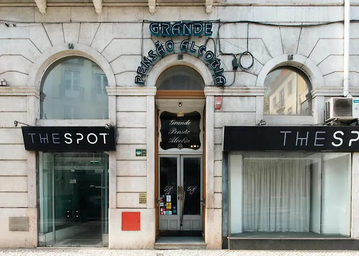 Grande Pensao Residencial Alcobia