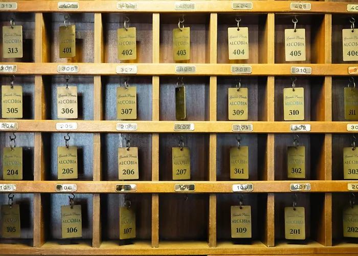 Grande Pensao Residencial Alcobia