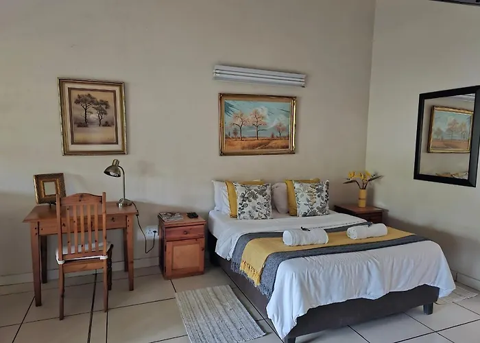 Tzaneen White House Lodge