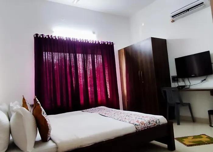 Kapsstone Serviced Apartment- Rooms Near Ashok Pillar