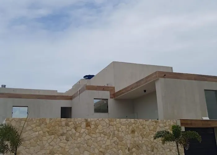 Seven House